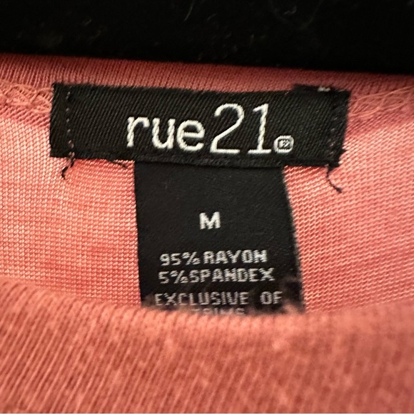 Rue 21 Halter Neck Flowy Mini Dress Jersey Knit Stretch Pink sz Medium - Picture 4 of 4